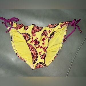 Vix Yellow Paisley Bikini Bottom L